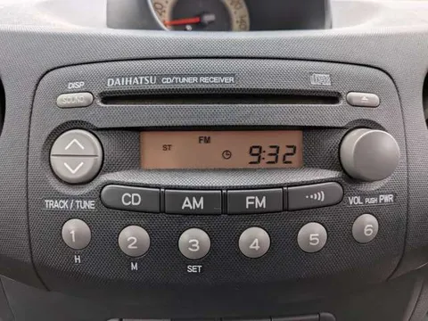Daihatsu Esse