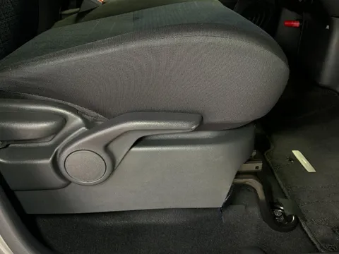 Mitsubishi eK X