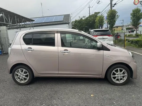 Toyota Pixis Epoch