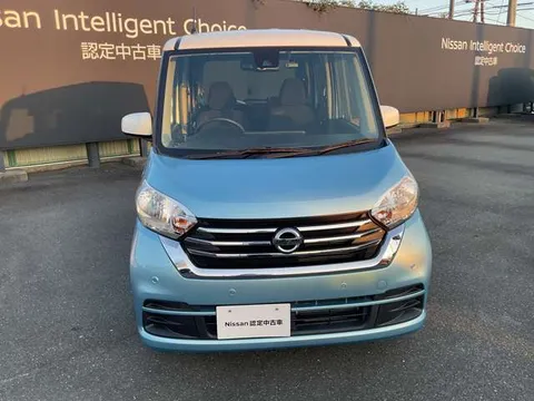 Nissan Dayz Roox