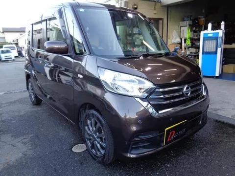 Nissan Dayz Roox