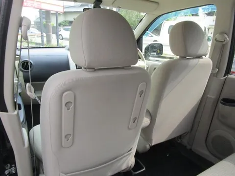 Nissan Otti