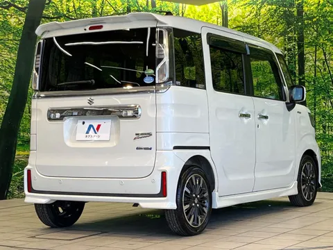Suzuki Spacia Custom