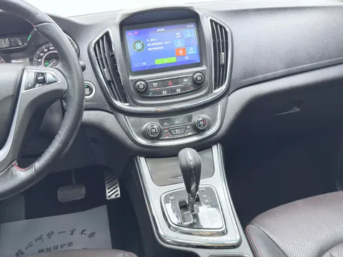 Baojun 560