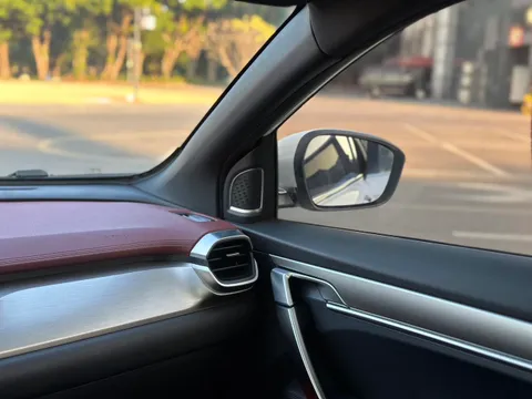 Geely Coolray (Binyue)