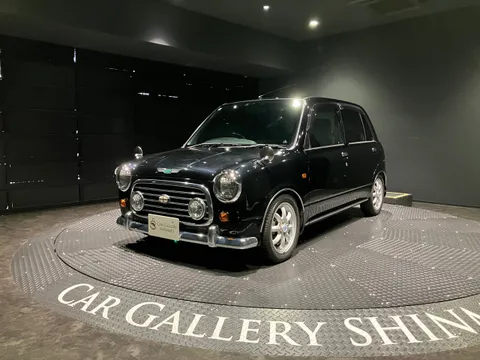 Daihatsu Mira Gino