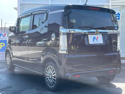 Honda N-BOX Slash