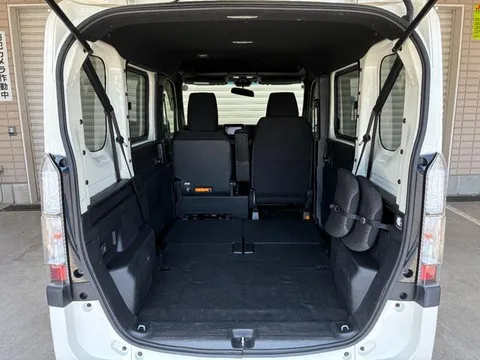 Honda N-VAN Plus Style