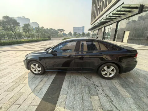 Volkswagen Lamando