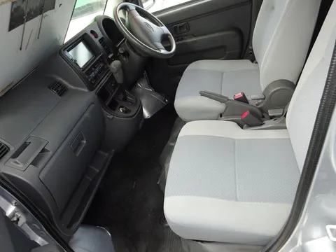Subaru Sambar Van