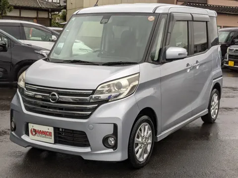 Nissan Dayz Roox