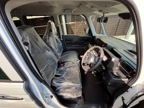 Suzuki Spacia Gear