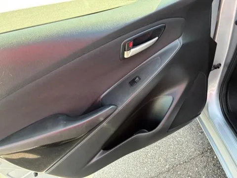 Mazda Mazda2 (Demio)