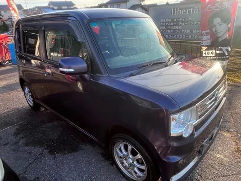 Toyota Pixis Space