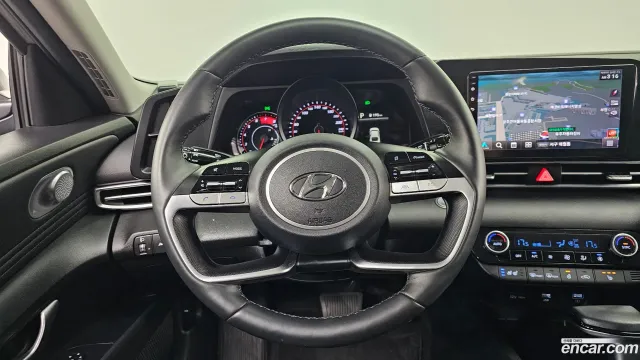 Hyundai Elantra (Avante)