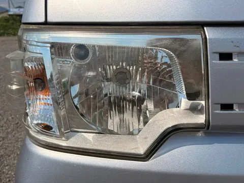 Mitsubishi Minicab Van