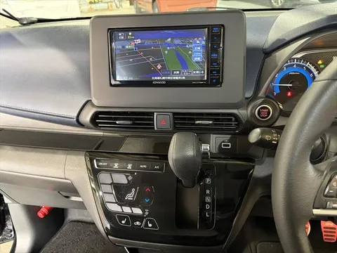 Mitsubishi eK X