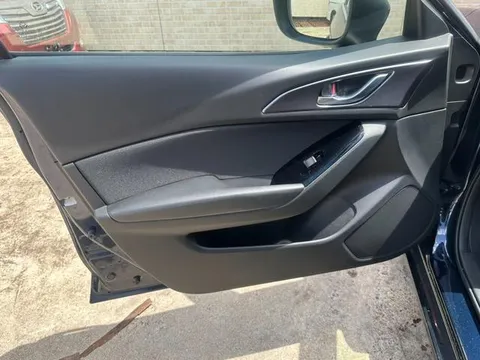 Mazda Axela Sport