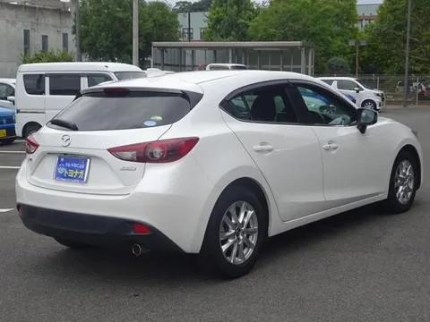 Mazda Axela Sport