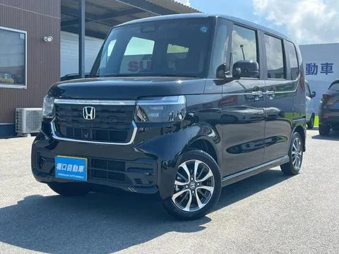 Honda N-BOX Custom