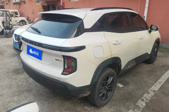 Baojun RS-3