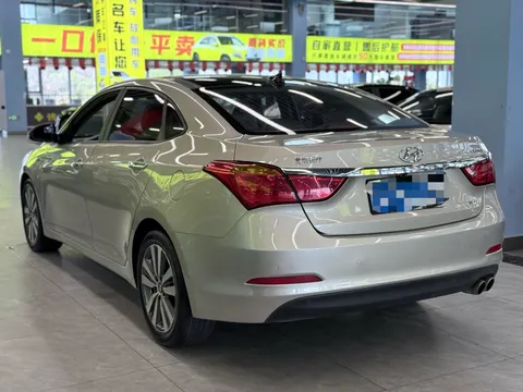 Hyundai Mistra