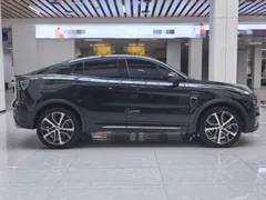 Lynk & Co 05