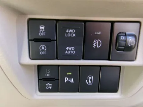 Nissan Clipper Rio