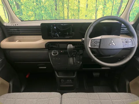 Mitsubishi Delica Mini