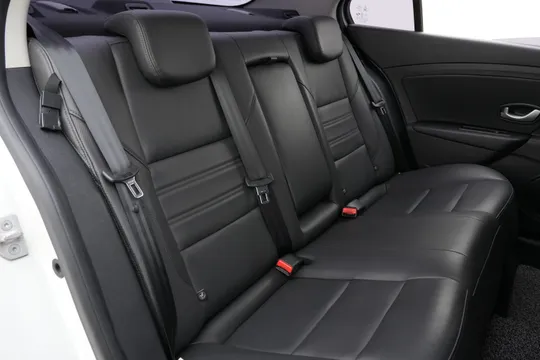 Renault SM3