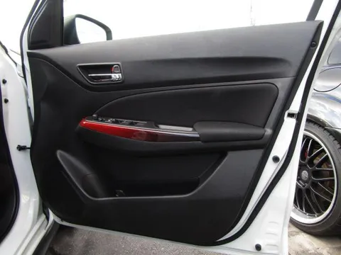 Suzuki Swift Sport
