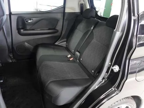 Mitsubishi eK X