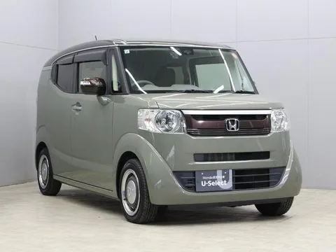 Honda N-BOX Slash