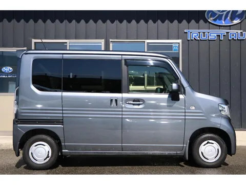 Honda N-VAN Plus Style