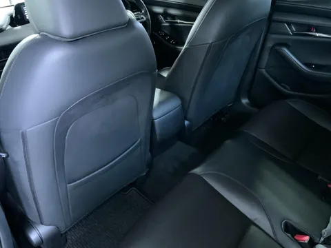 Mazda MAZDA3 Sedan