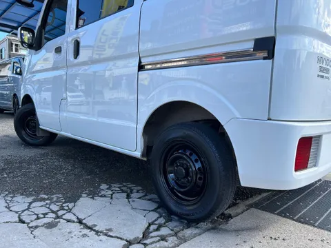 Nissan Clipper