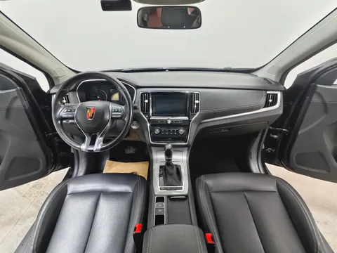 Roewe RX5