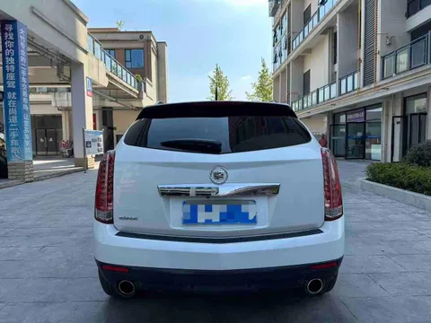 Cadillac SRX