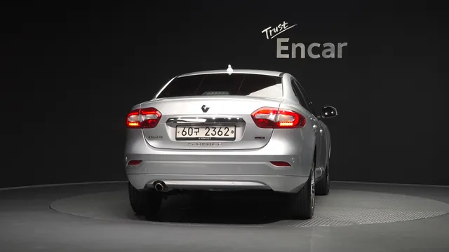 Renault SM3