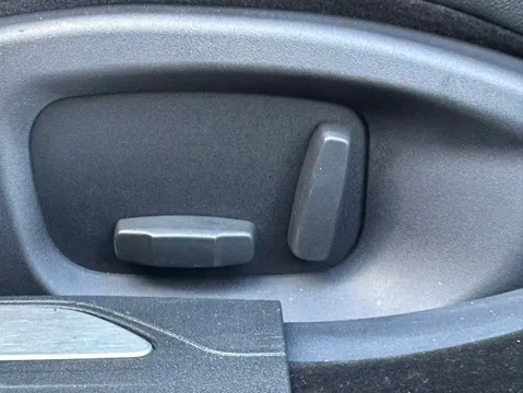 Jaguar XEL
