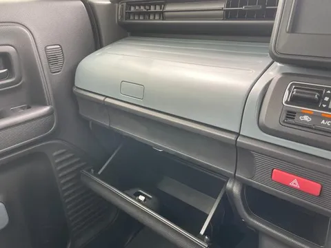 Suzuki Spacia Base
