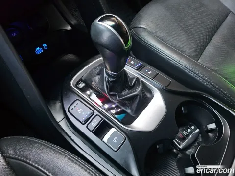 Hyundai Grand Santa Fe (Maxcruz)