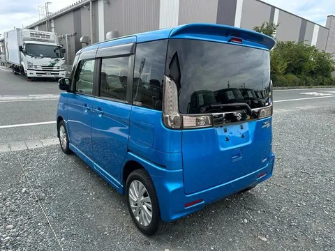 Suzuki Spacia Custom Z