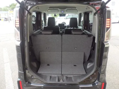 Suzuki Spacia Custom