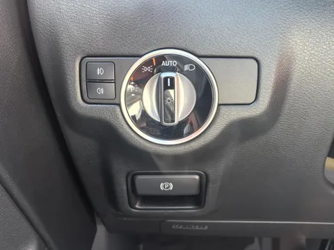 Infiniti QX30