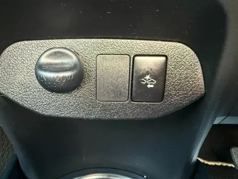 Toyota Yaris (Vitz)