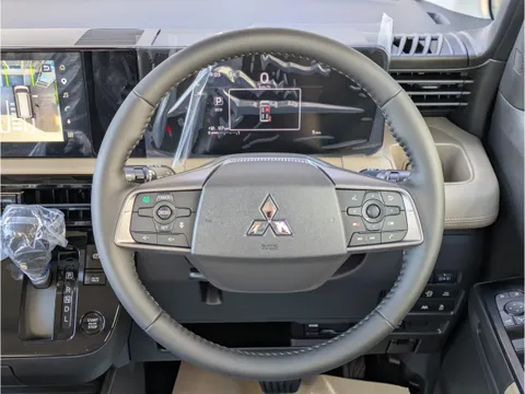 Mitsubishi Delica Mini