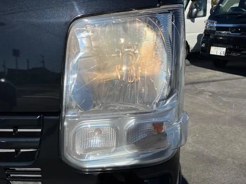 Mitsubishi Minicab Van
