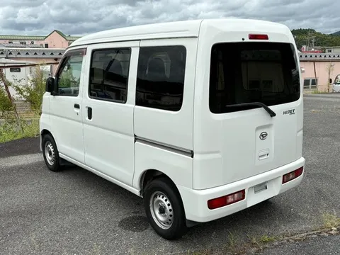 Daihatsu Hijet Cargo
