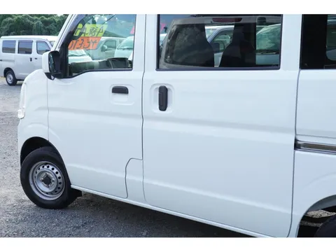 Nissan Clipper